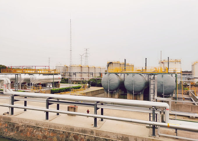 Dung môi không màu Ethylene Glycol 2-Ethylhexyl Ether Trong suốt Số Cas 1559-35-9 0